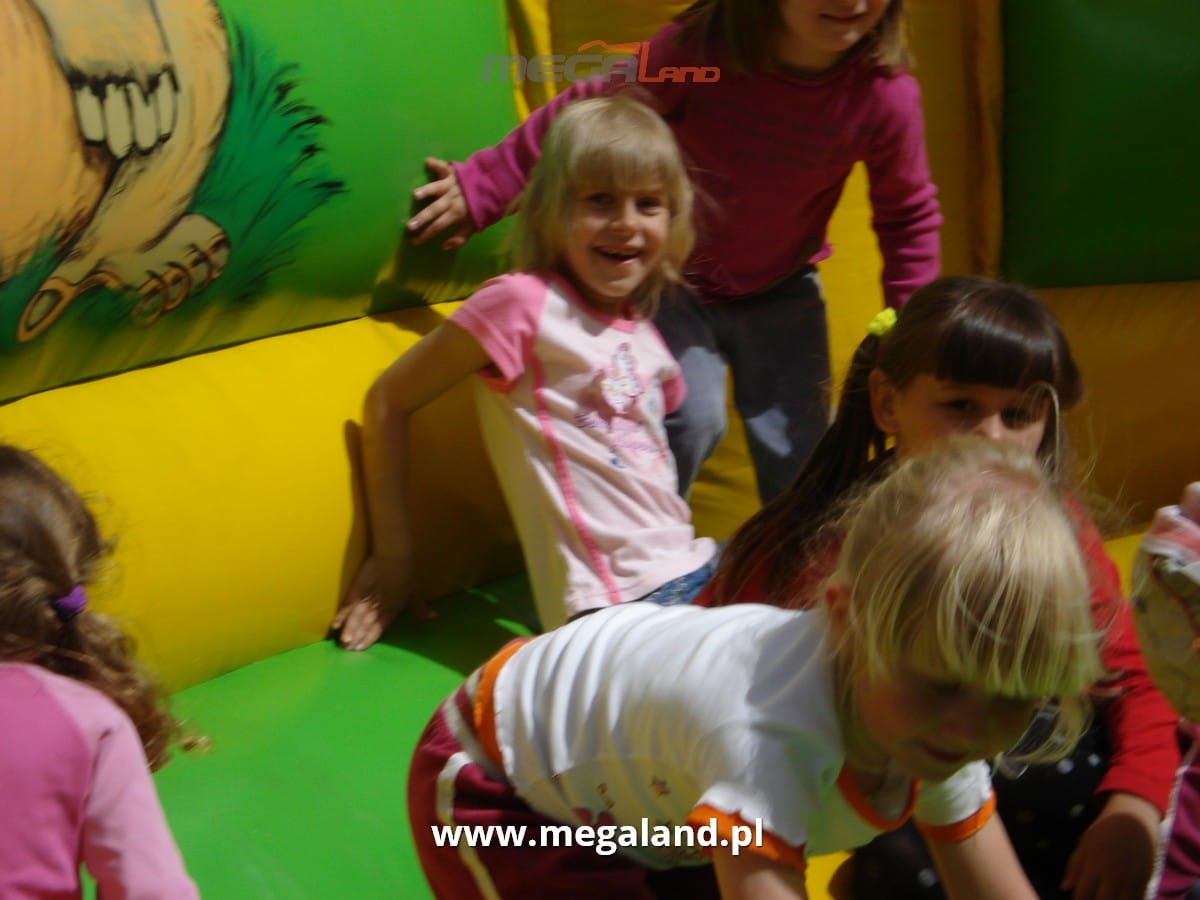 dmuchance wynajem megland dmuchancow 010 12 1 Zamek Jungle - obrazek 4