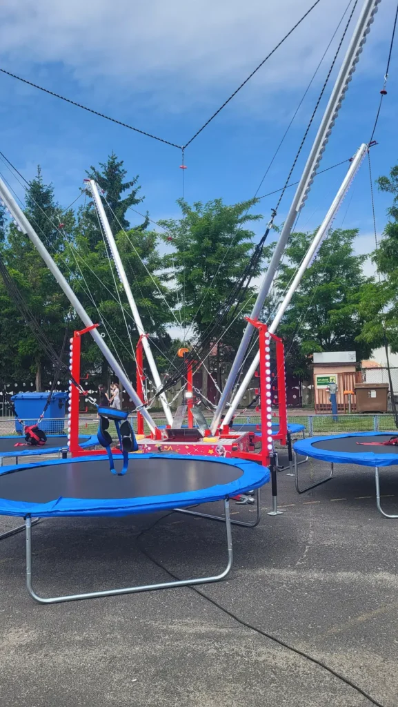 Czterostanowiskowe Eurobungee Megaland